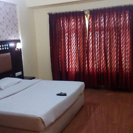 Solitaire Suites Bangalore Oda fotoğraf