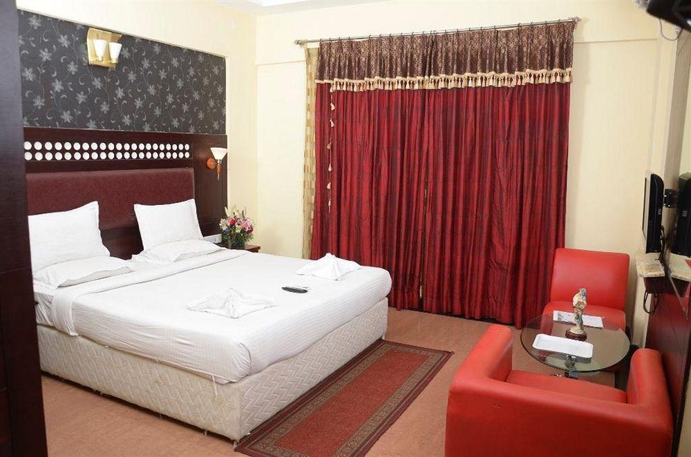 Solitaire Suites Bangalore Dış mekan fotoğraf